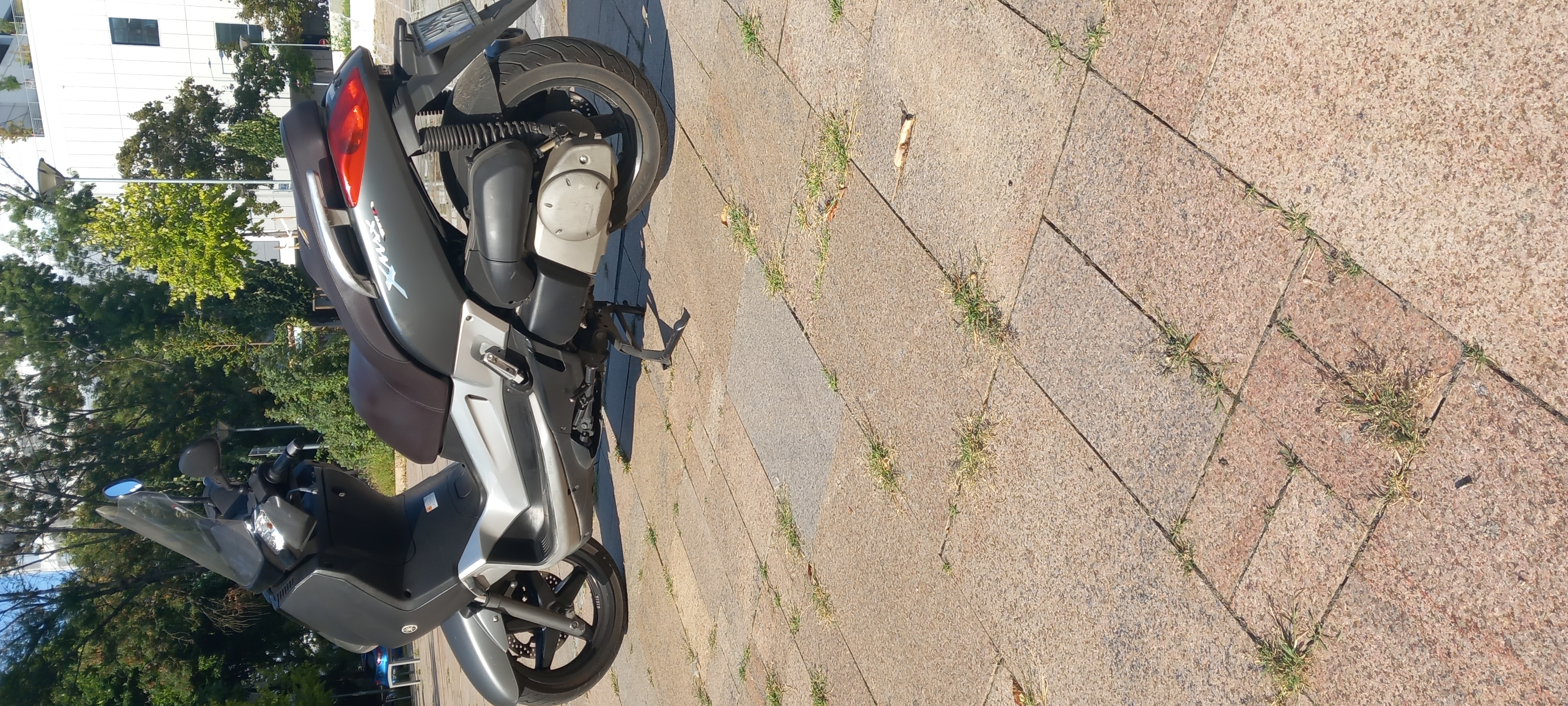 Elado Yamaha XMax
